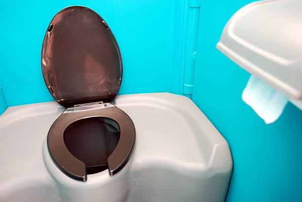 Best Portable toilet rental cost  in Adamstown, PA