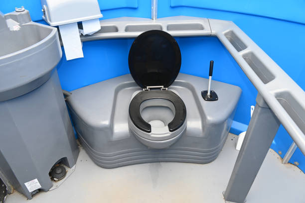 Best Portable restroom trailer rental  in Adamstown, PA